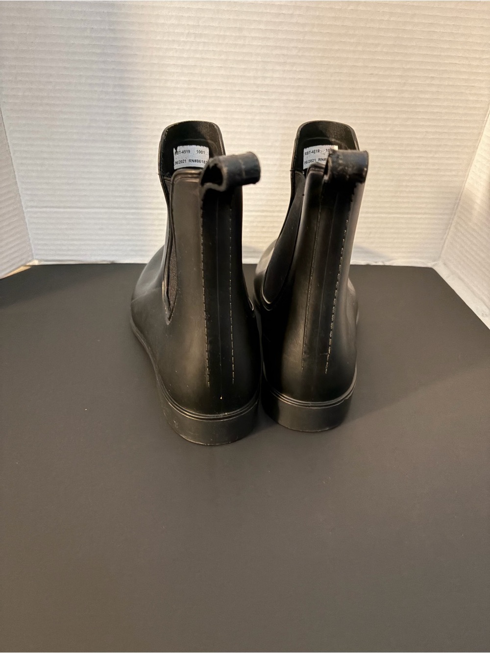 Capelli of New York Black Chukka Rain Boots